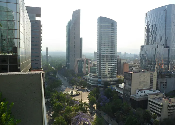 Capri Reforma ángel 380 4* México DF